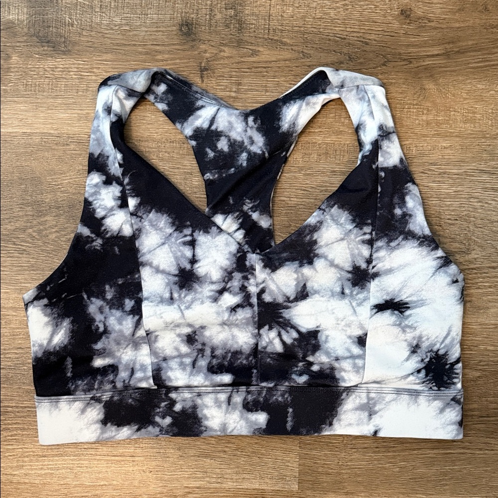 Fabletics Monochrome Tie-Dye Sports Bra